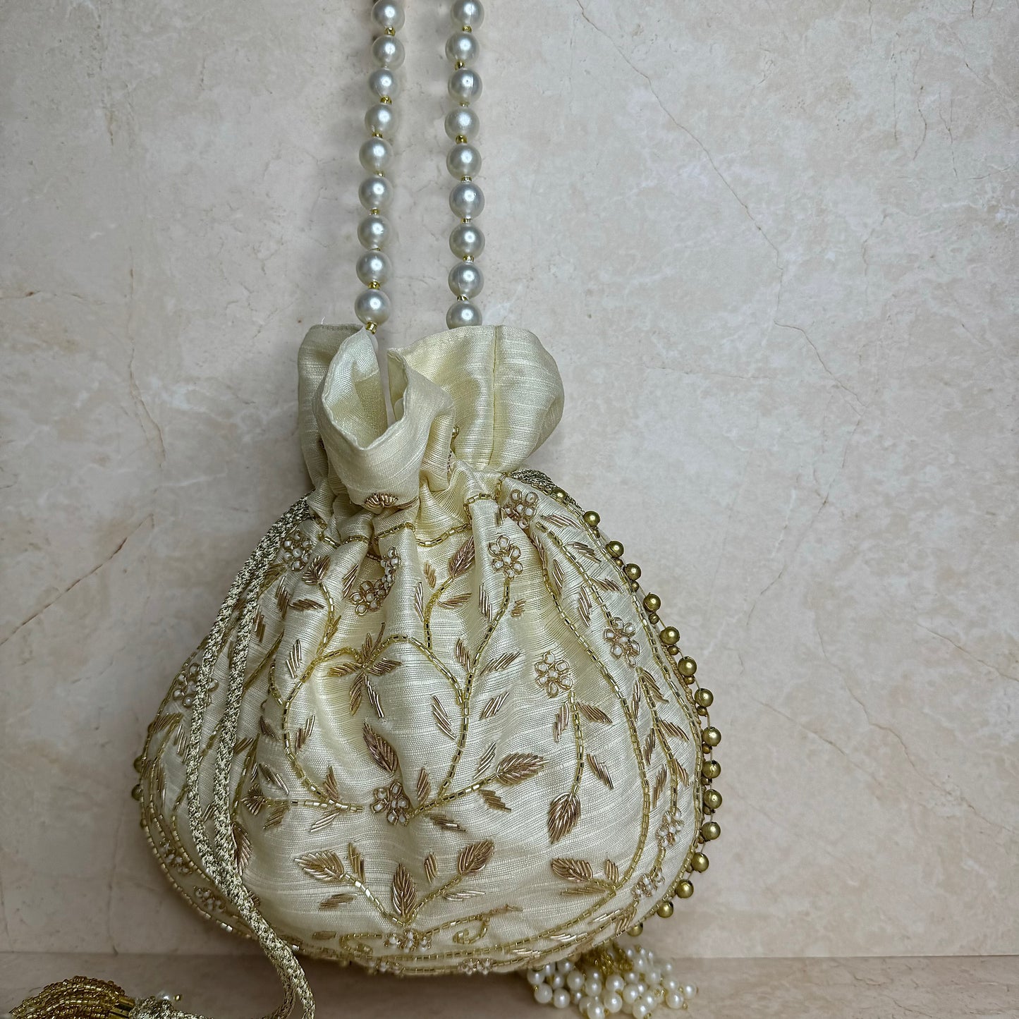 The ‘INAYA’ Potli Bag