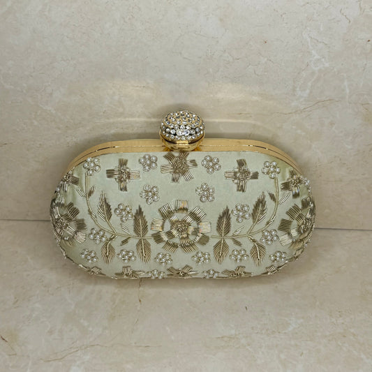 The ‘MARA’ Clutch Bag - Cream