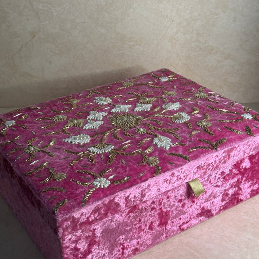 ‘ESHAAL’ Trousseau Box