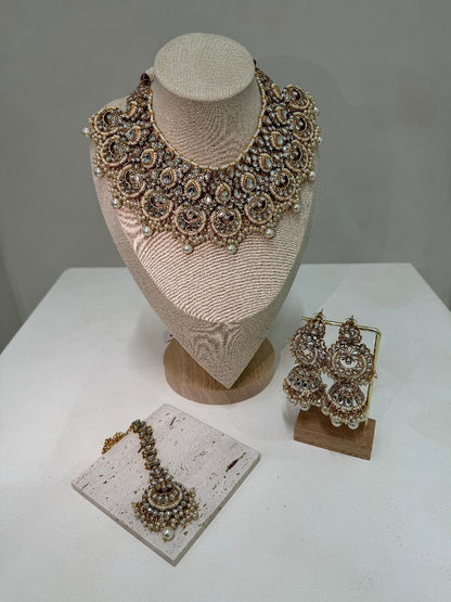 The 'NOOR' Set